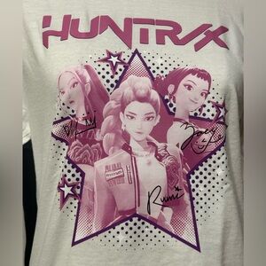 Huntrix K-pop Demon hunters Pink Graphic Star Crewneck Tee